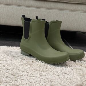 Roma Olive Rubber Chelsea Rain Boots